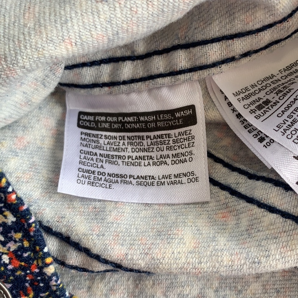 LEVI’S | Speckle print button up vest - Picture 8 of 9